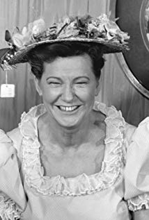 Minnie Pearl