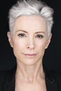 Nana Visitor