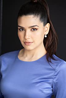 Adriana Vasquez