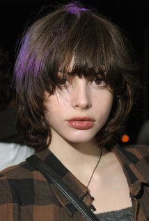 Charlotte Kemp Muhl