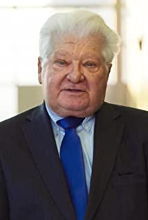 Bernard Yavitch