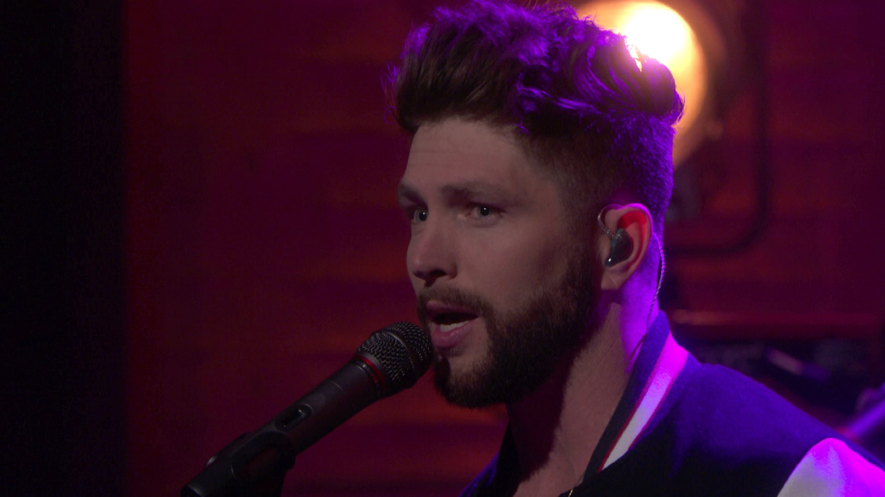 Chris Lane