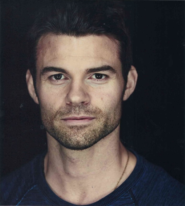 Daniel Gillies