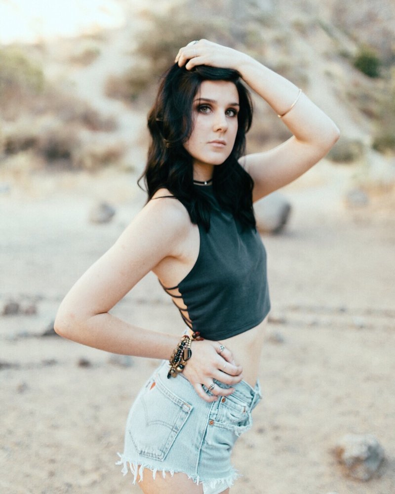 Arryn Zech